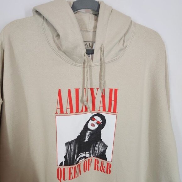Aaliyah Graphic Drawstring Hoodie in Sand - Size Small - Picture 4 of 8